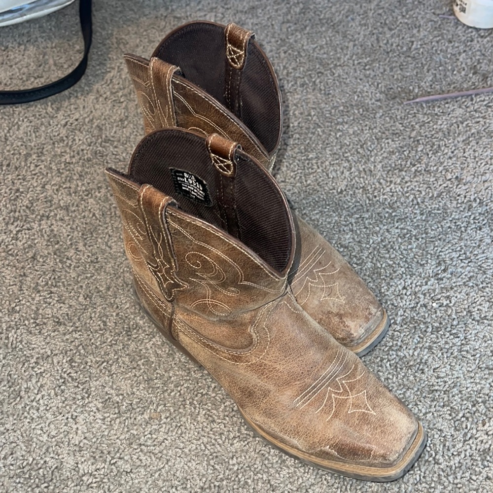 Justin Cowboy Booties